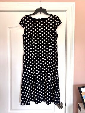 Anne Klein Black and White Polka Dot Tiered Cap Sleeve Dress